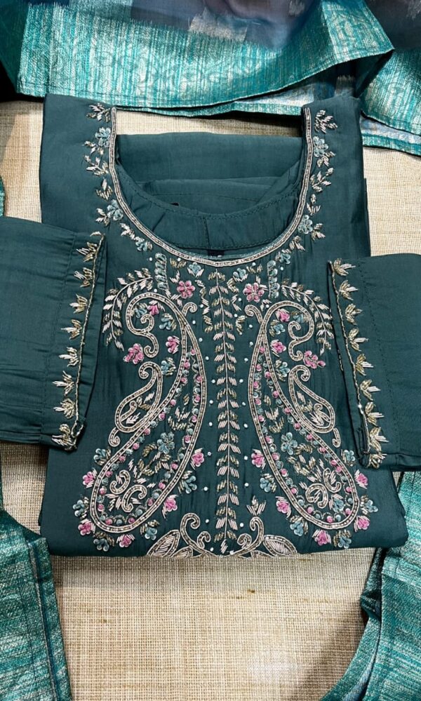 Embroidered Kurta set