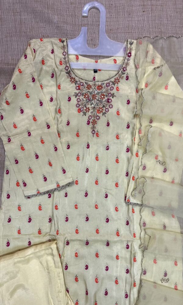 Mina jacquard Embroidered Kurta set with Dupatta